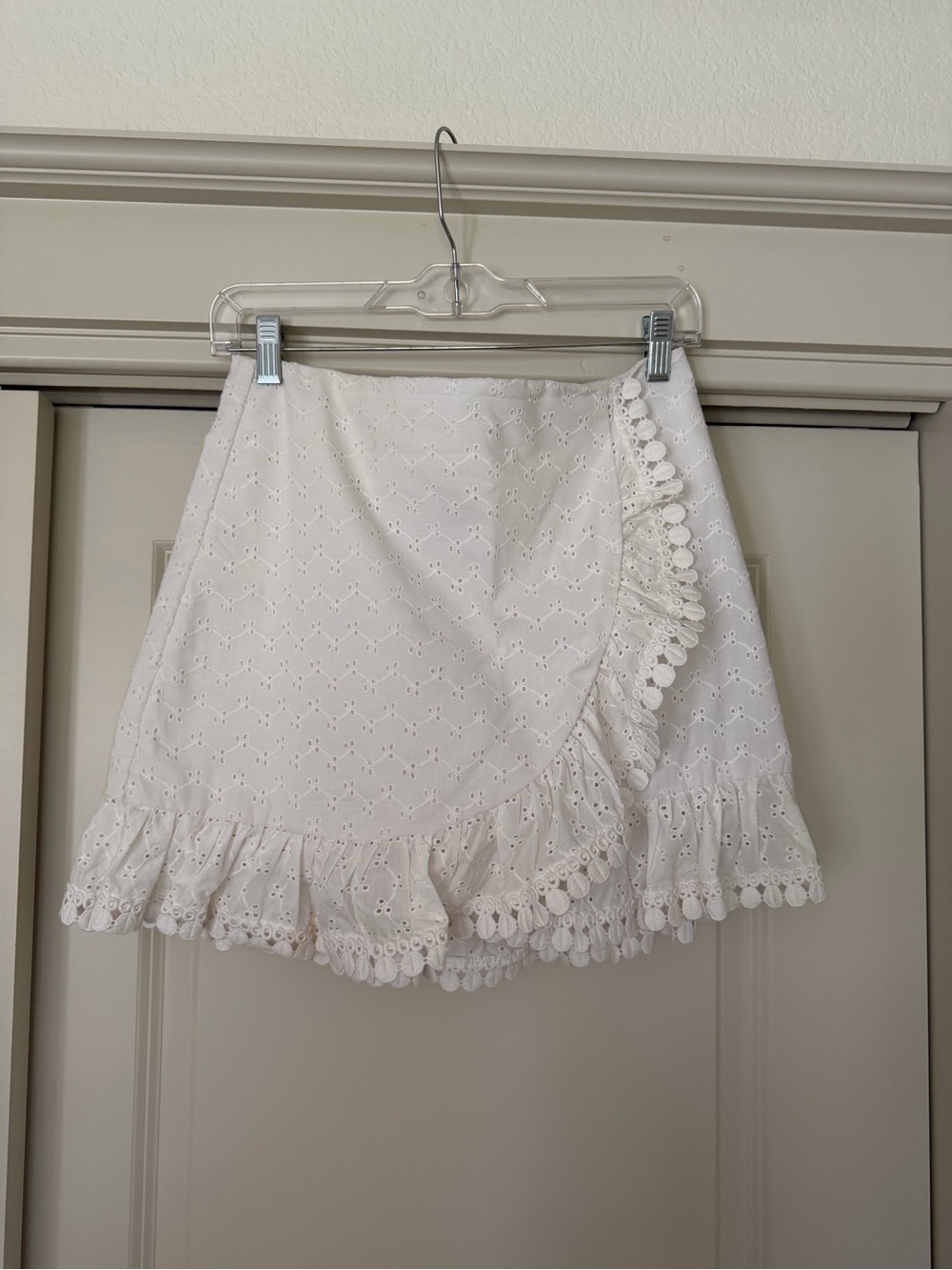 Lilly Pulitzer White Eyelet Ruffle Wrap Mini Skort